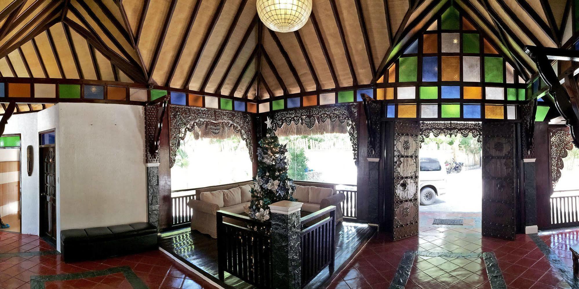 Blue Garden Resort Lapu-Lapu City Eksteriør billede