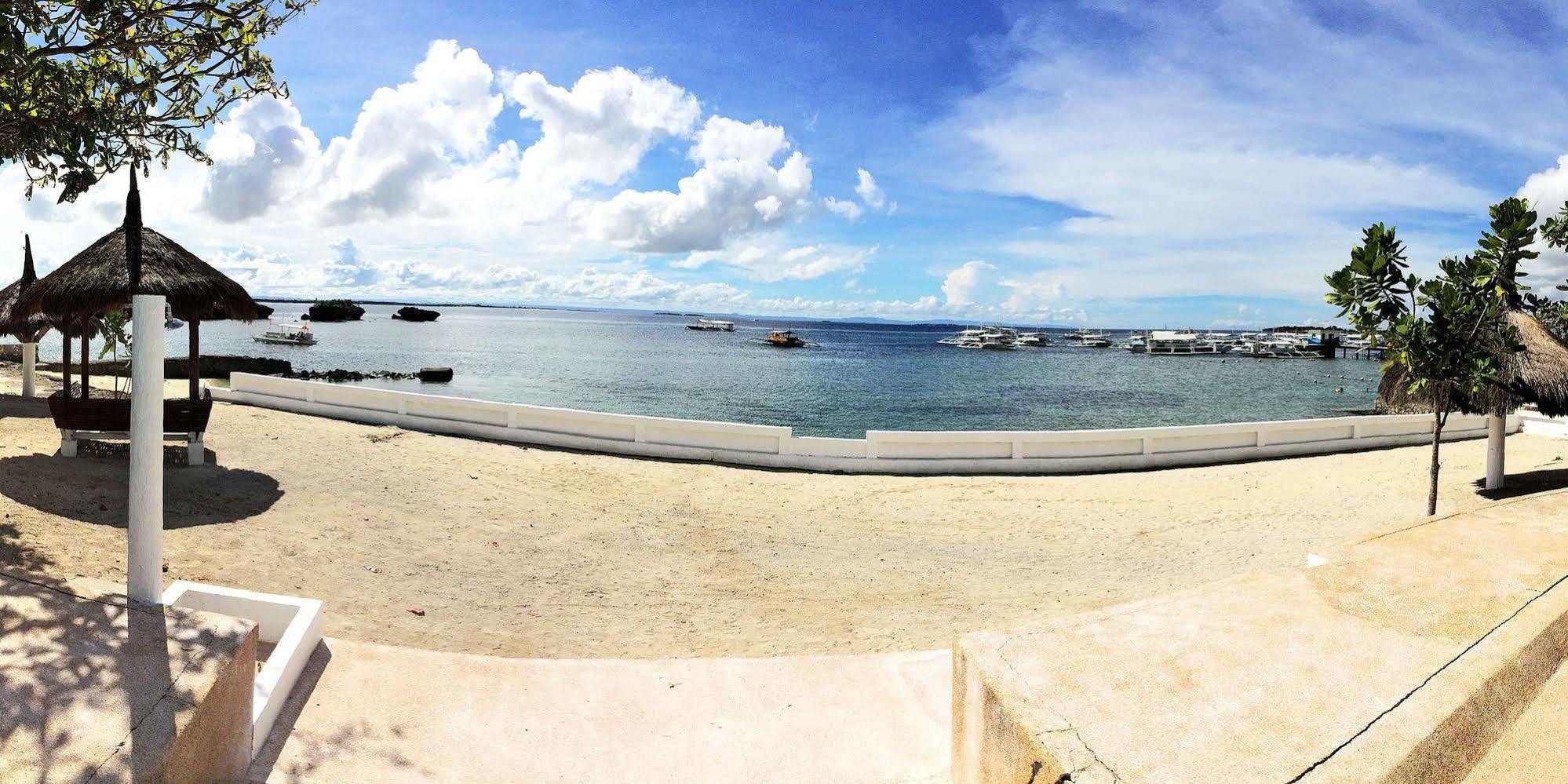 Blue Garden Resort Lapu-Lapu City Eksteriør billede